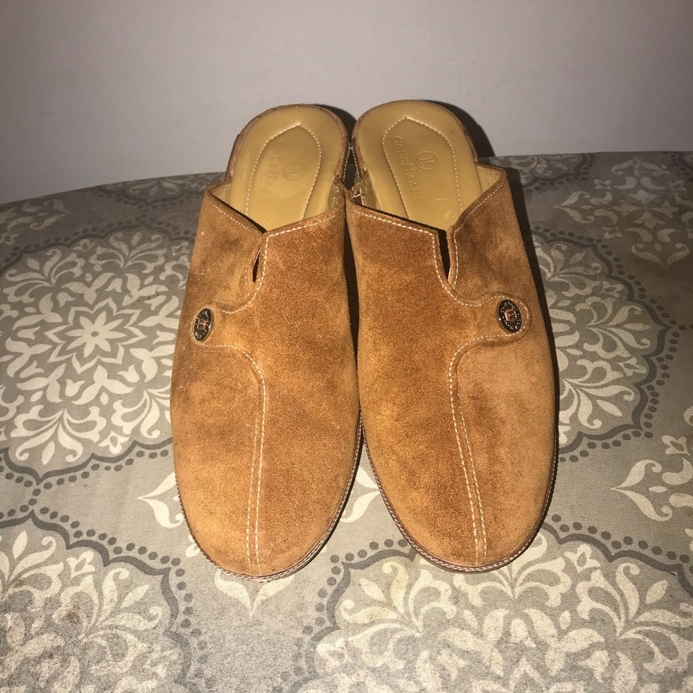 Super Cute Comfy Cole Haan Slid Mules Size 8 Suede Amber Suede.